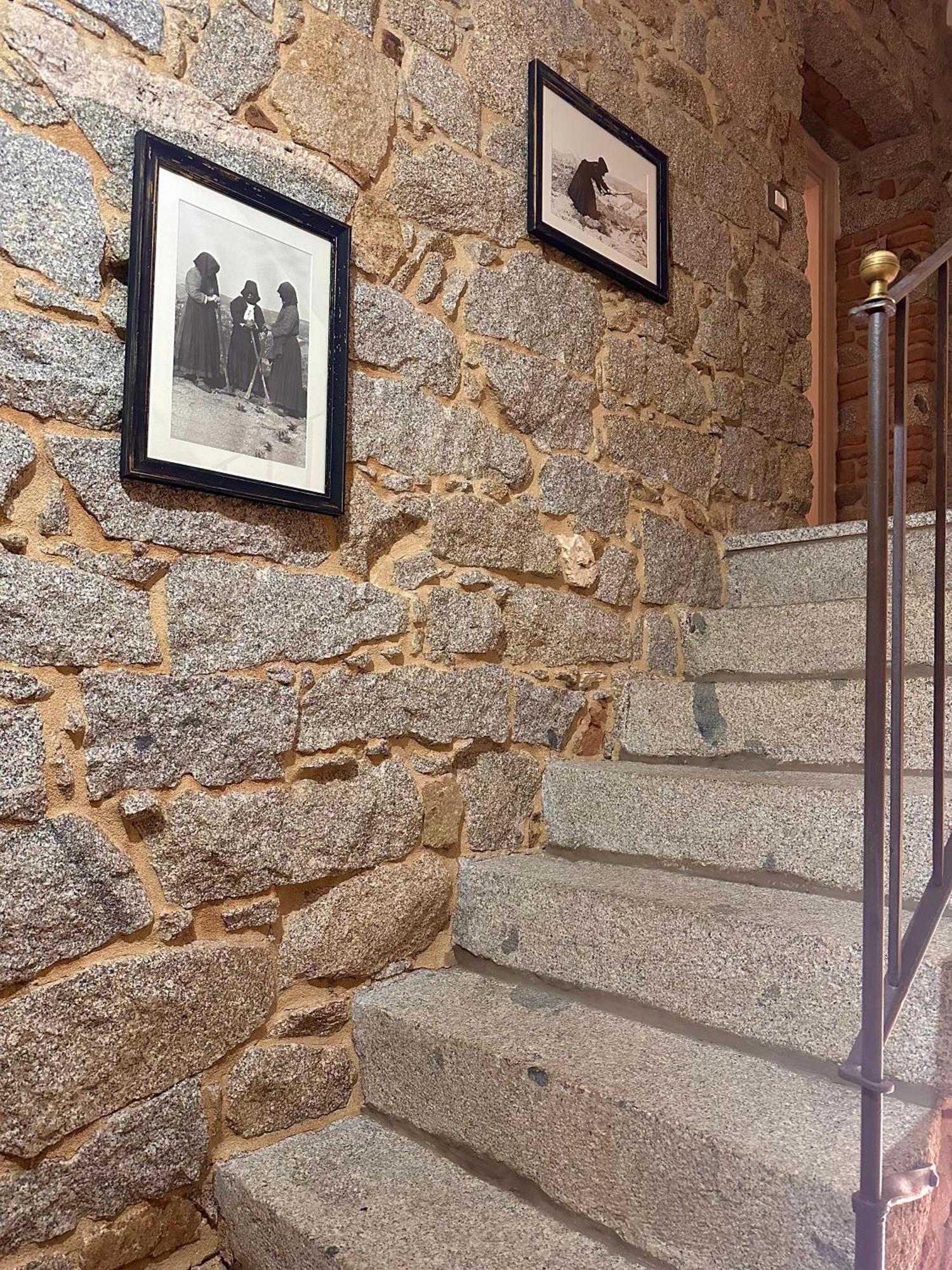 Borgo Dei Centenari Orgosolo Exteriér fotografie